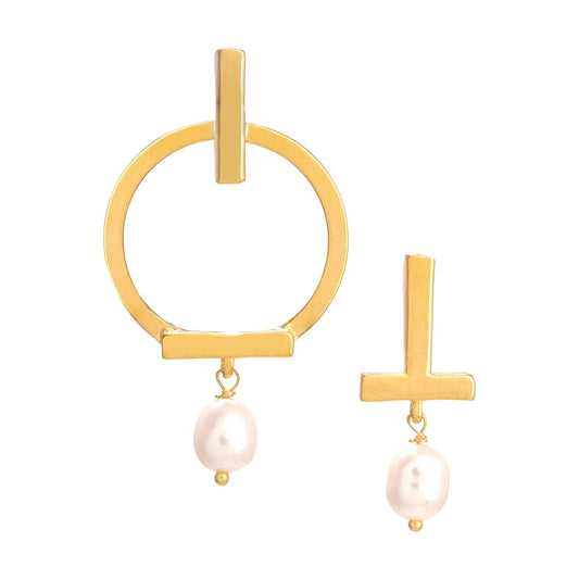 Mismatched Pearl Hoops - Bold N' Italic