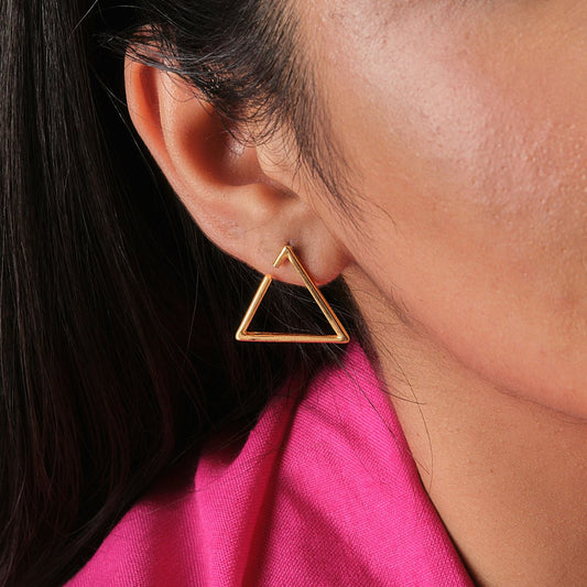T26446_M_Edgy Triangle Earrings